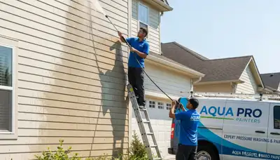 Vinyl siding pressure cleaning in Kenosha, WI by Kenosha Paint Pros for a cleaner, brighter exterior